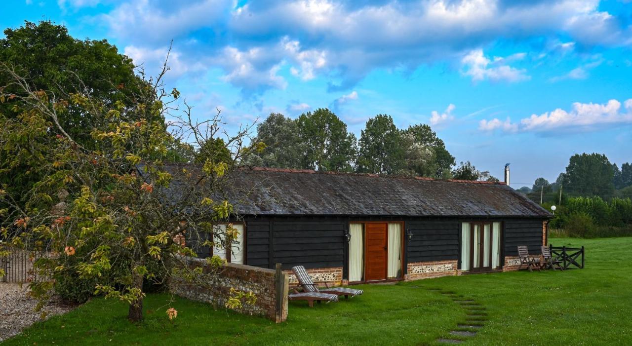 The Tool Shed Villa Wimborne Minster Buitenkant foto